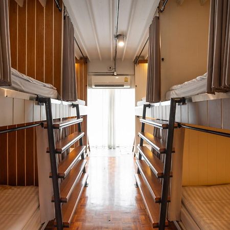 Bed Addict Hostel Chiang Mai Ngoại thất bức ảnh