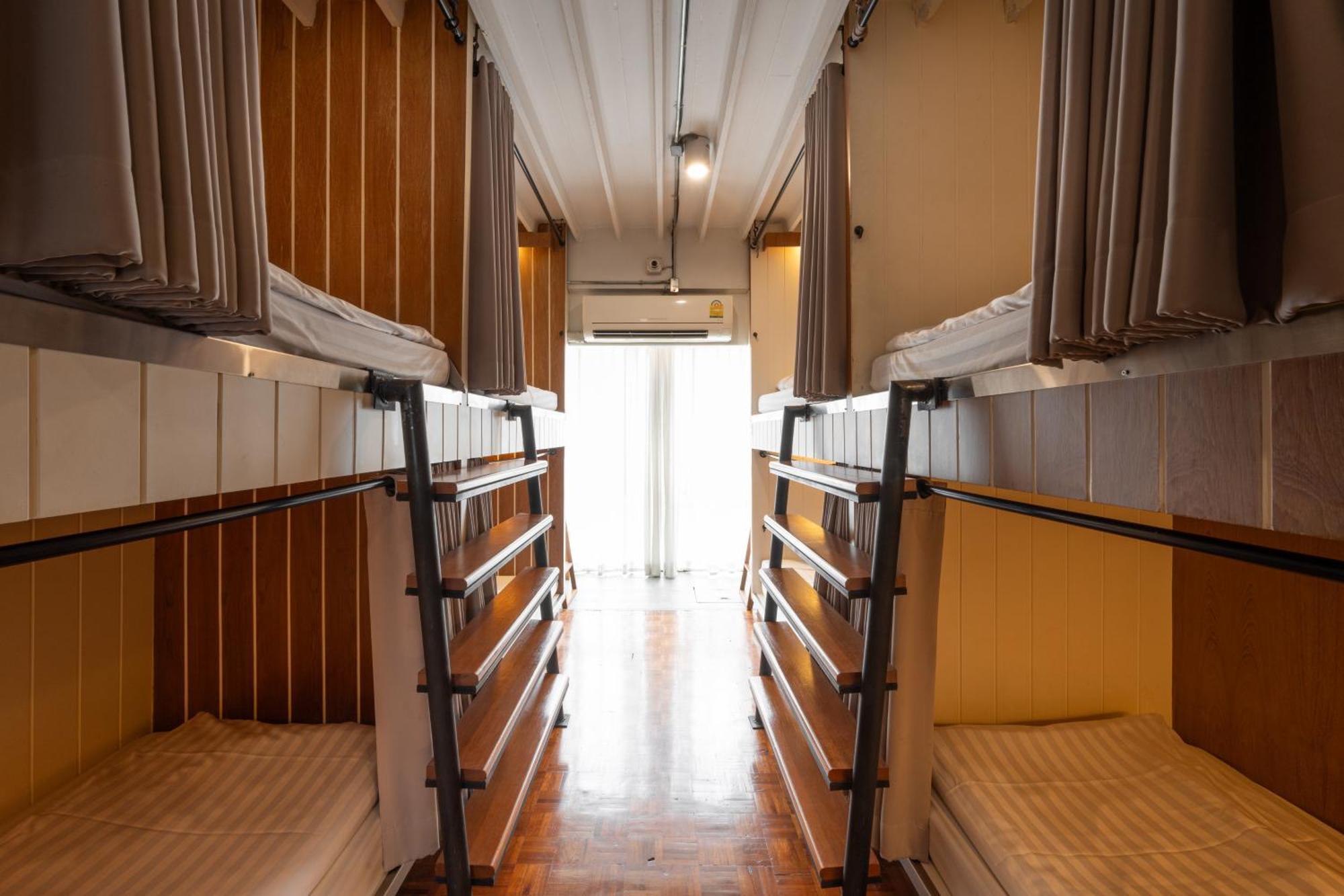 Bed Addict Hostel Chiang Mai Ngoại thất bức ảnh