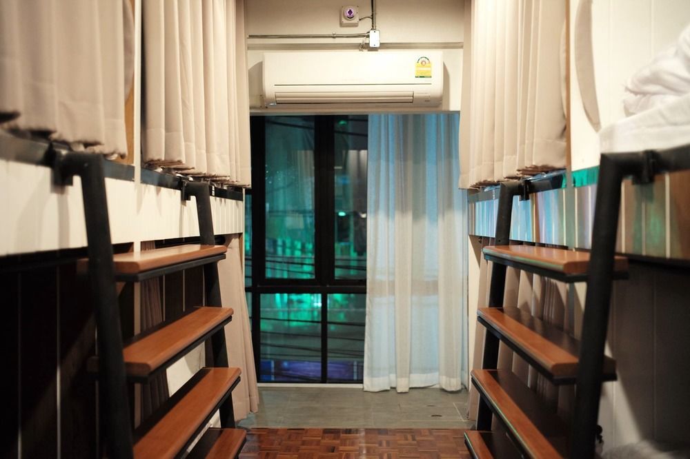 Bed Addict Hostel Chiang Mai Ngoại thất bức ảnh